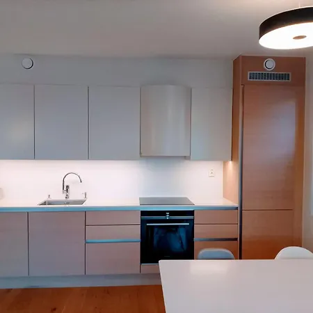 Seaview 2 Single Beds Luxury Station- Privat overnatting